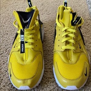 Yellow Huarache with Black Nike logos